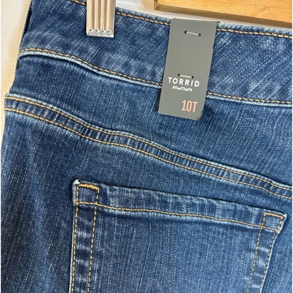 NWT Torrid Boyfriend Perfect Ankle Vintage Stretch Jeans - Picture 2 of 6